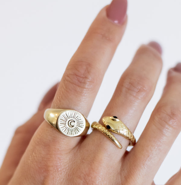 Snake Ring - eyes black
